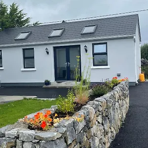 Tigh Noor - Escape To Kinvara By The Sea! Apartment Galway