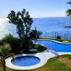 Relax Frente Al Mar Apartment Benalmadena